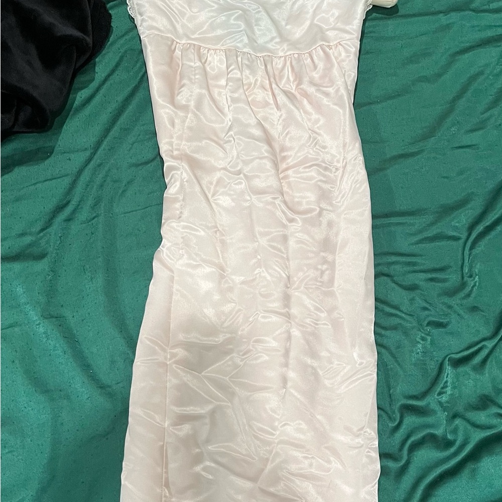 Christian Dior vintage nightgown - Picture 4 of 7